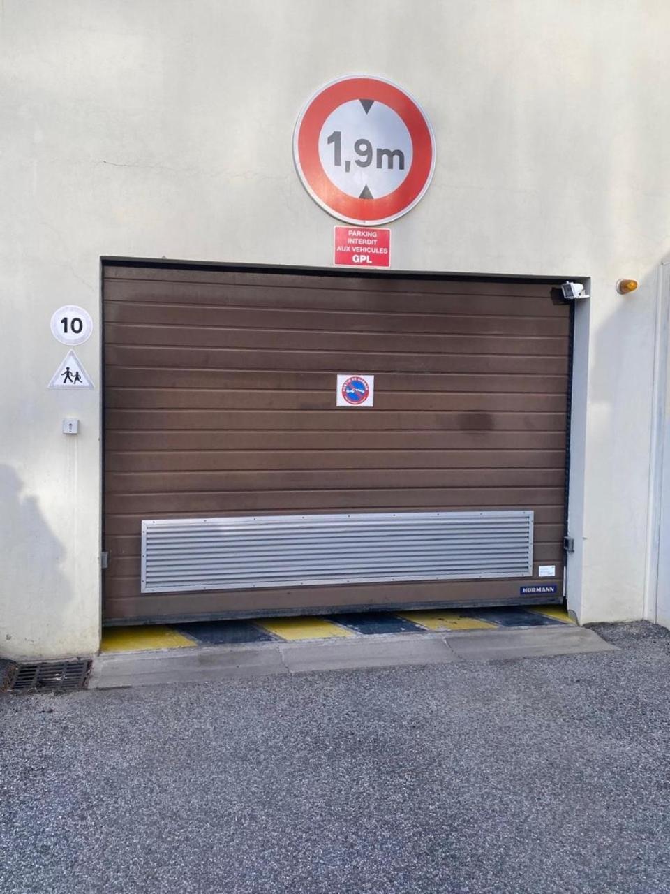 Charmant T3 Avec Vue Montagne Et Parking Privatif Font-Romeu-Odeillo-Via Buitenkant foto